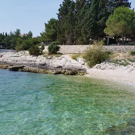 Stana - 200m From The Sea Apartment Trogir