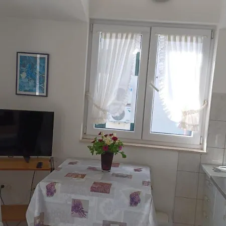 Apartment Stana - 200m From The Sea *