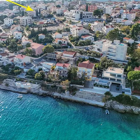 Stana Апартаменти *